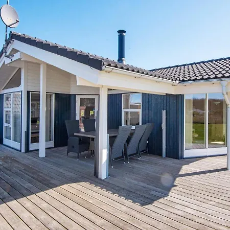 4 Star Holiday Home In Juelsminde بيت للعطل Sonderby (Midtjylland)